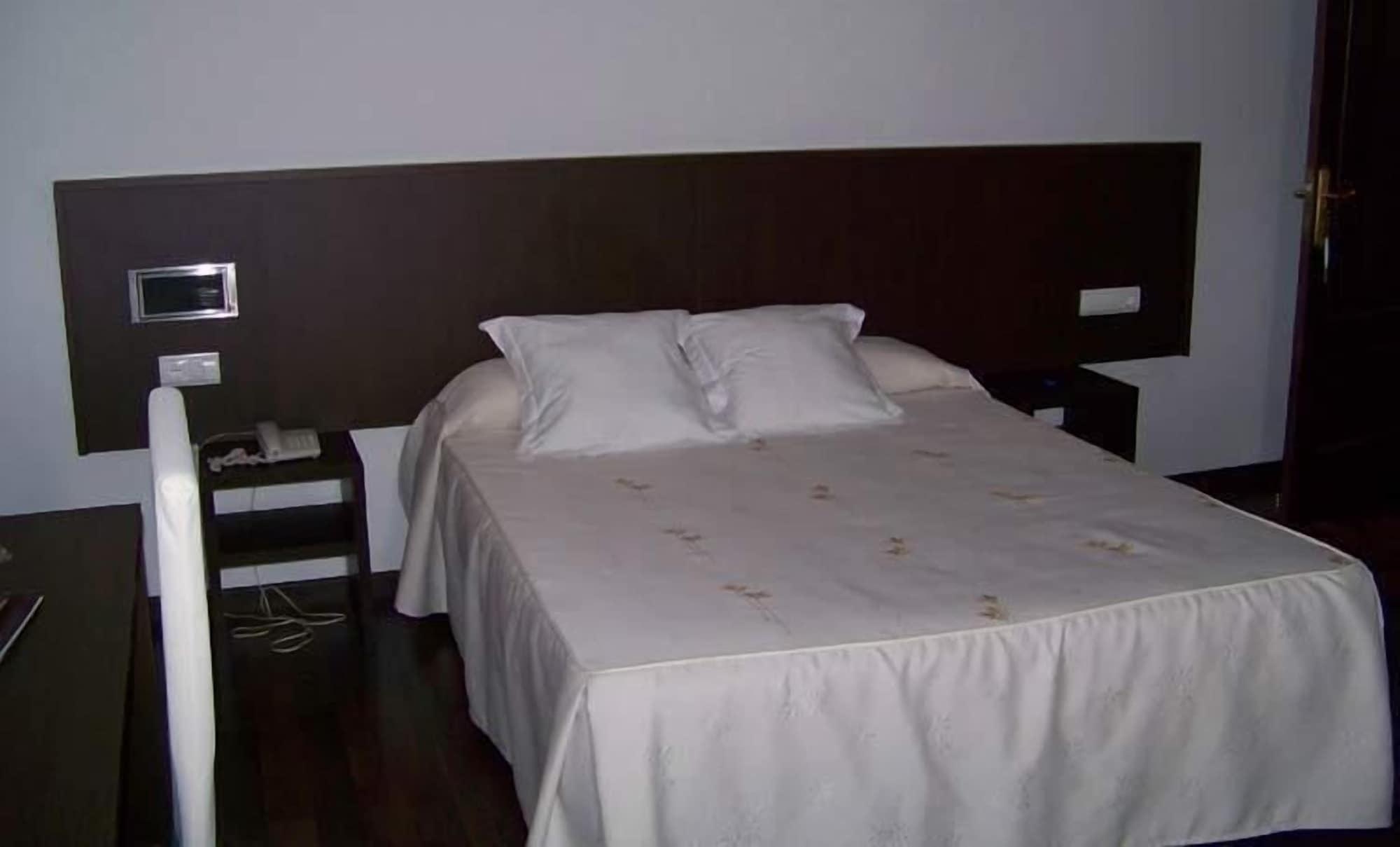 Hotel Park Noia Esterno foto